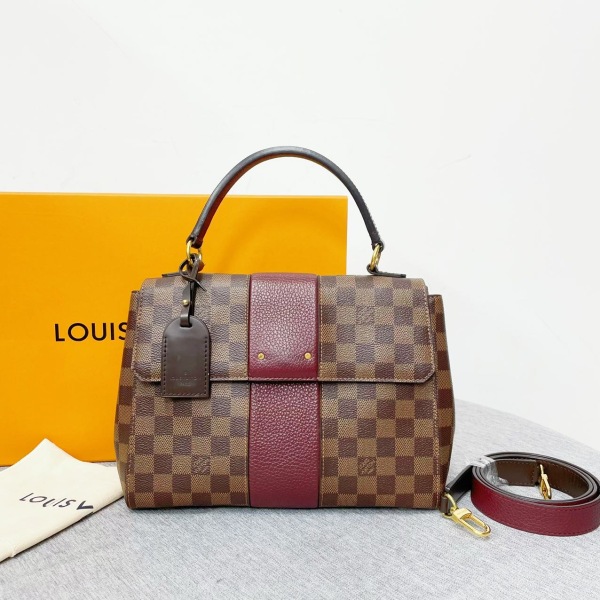 妃鱼/Louis Vuitton/路易威登/95新/单肩包/市场价99999