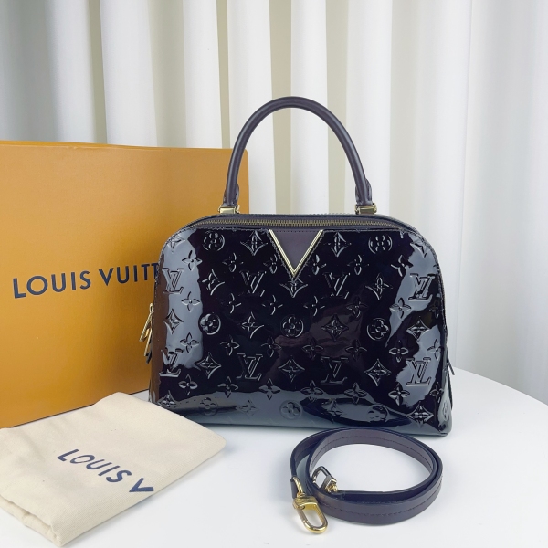 妃鱼/Louis Vuitton/路易威登/95新/单肩包/市场价25500