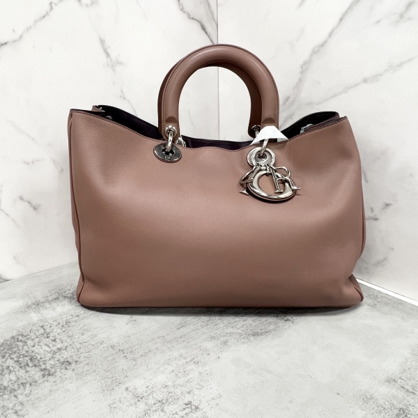 妃鱼/Dior/迪奥/95新/单肩包/市场价36666