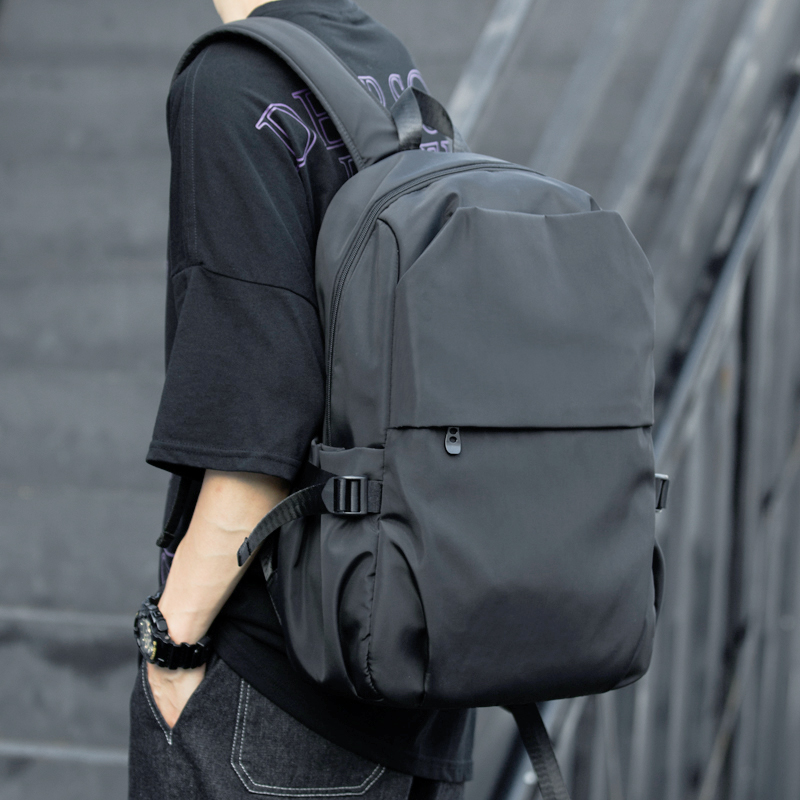 【清仓爆款】新款爆款双肩包男士大容量运动旅行包休闲电脑背