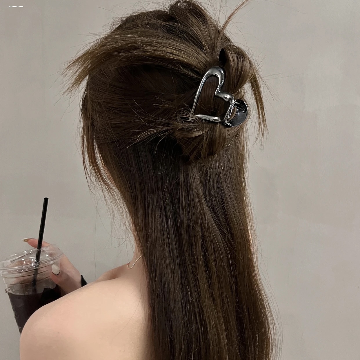 质感简约ins清新爱心蝴蝶结抓夹时尚甜美可爱新款网红女生气质