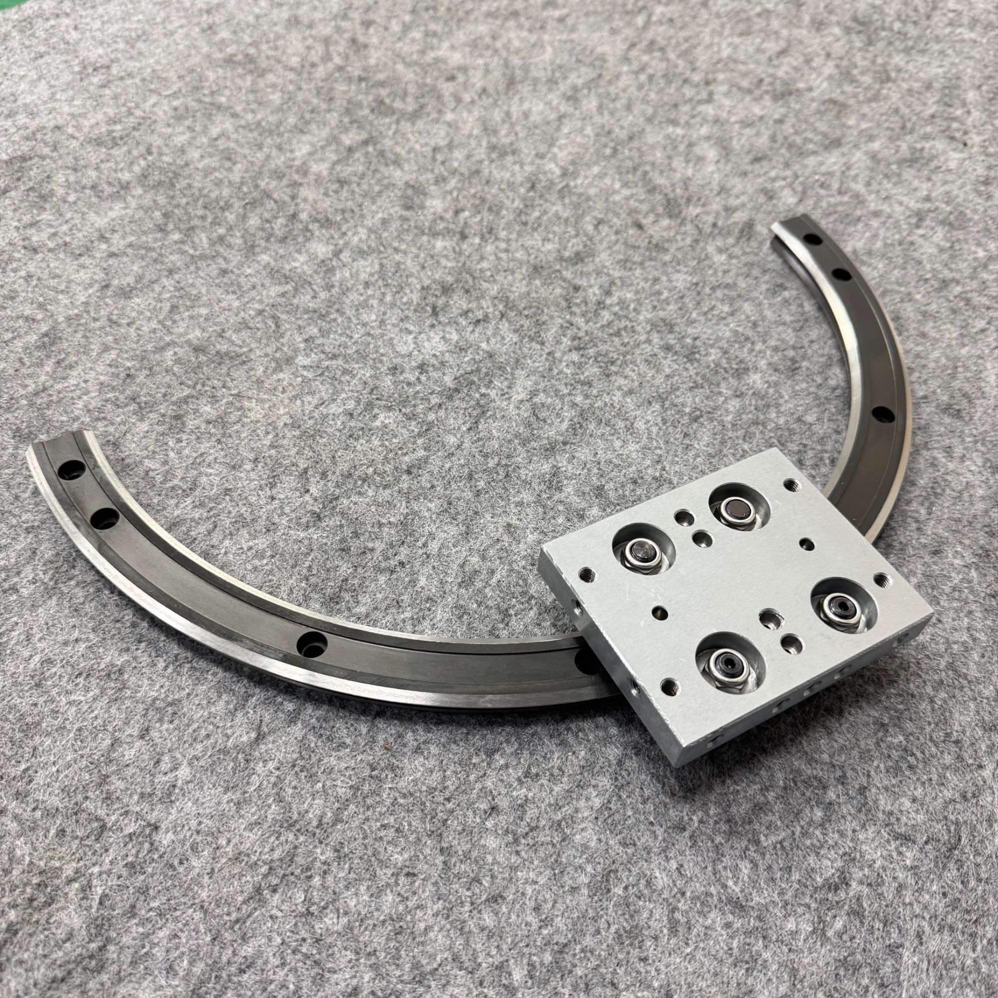 300mm直径圆弧导轨180°特价轴承钢材质厂家直销可非标定制