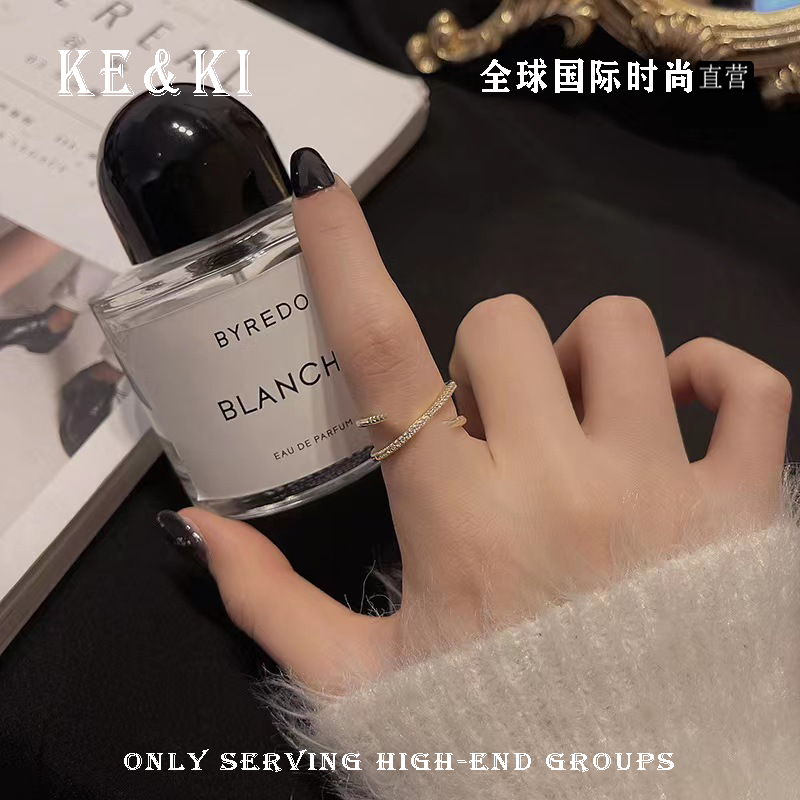 铜合金合成锆石戒指 2159轻奢戒指高级感交叉钉子指戒