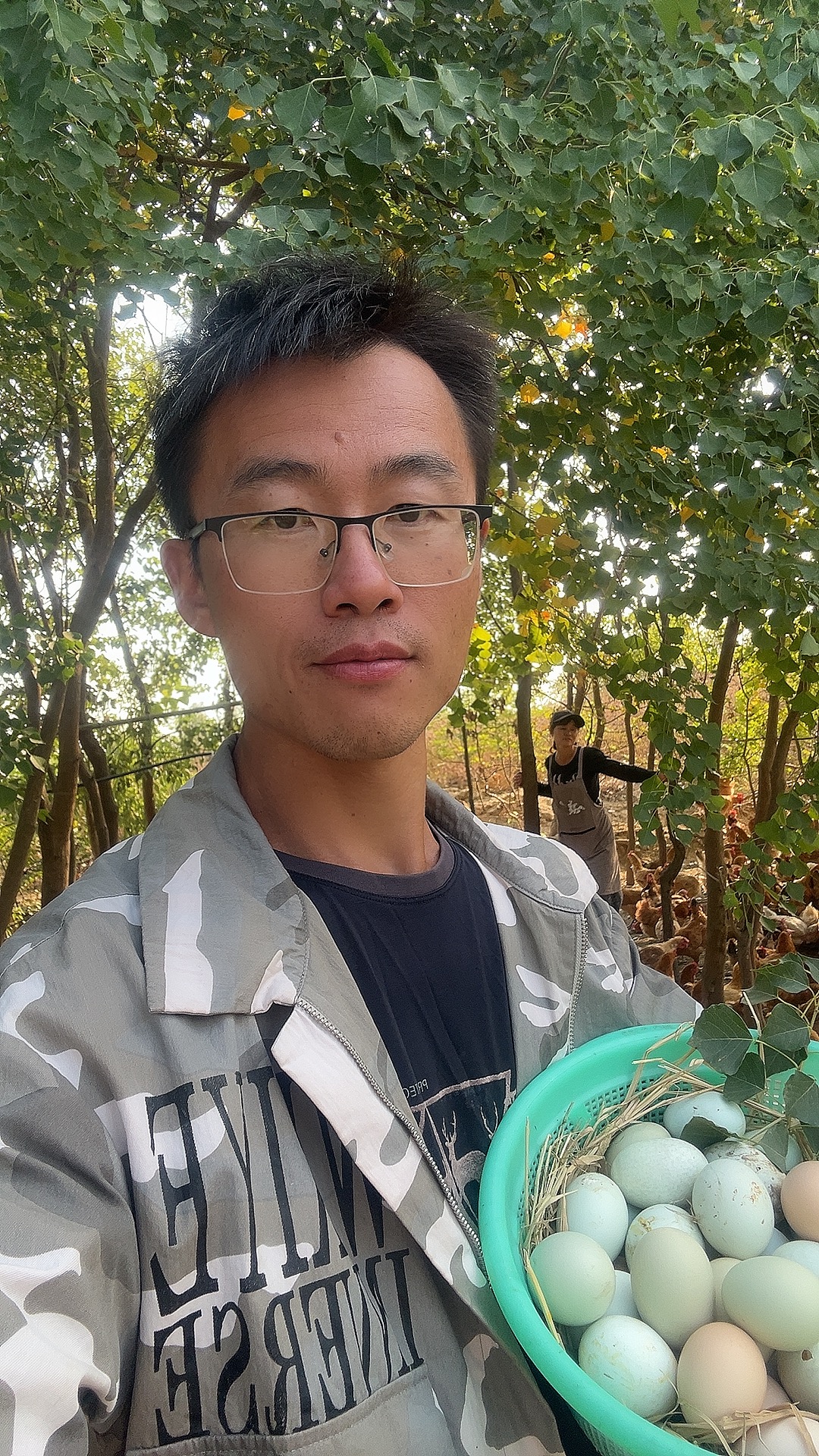 [小虾米自养]初生土鸡蛋小鸡蛋。中草药五谷喂养0抗生素1斤14个