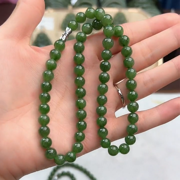 小艾严选-碧玉项链8mm