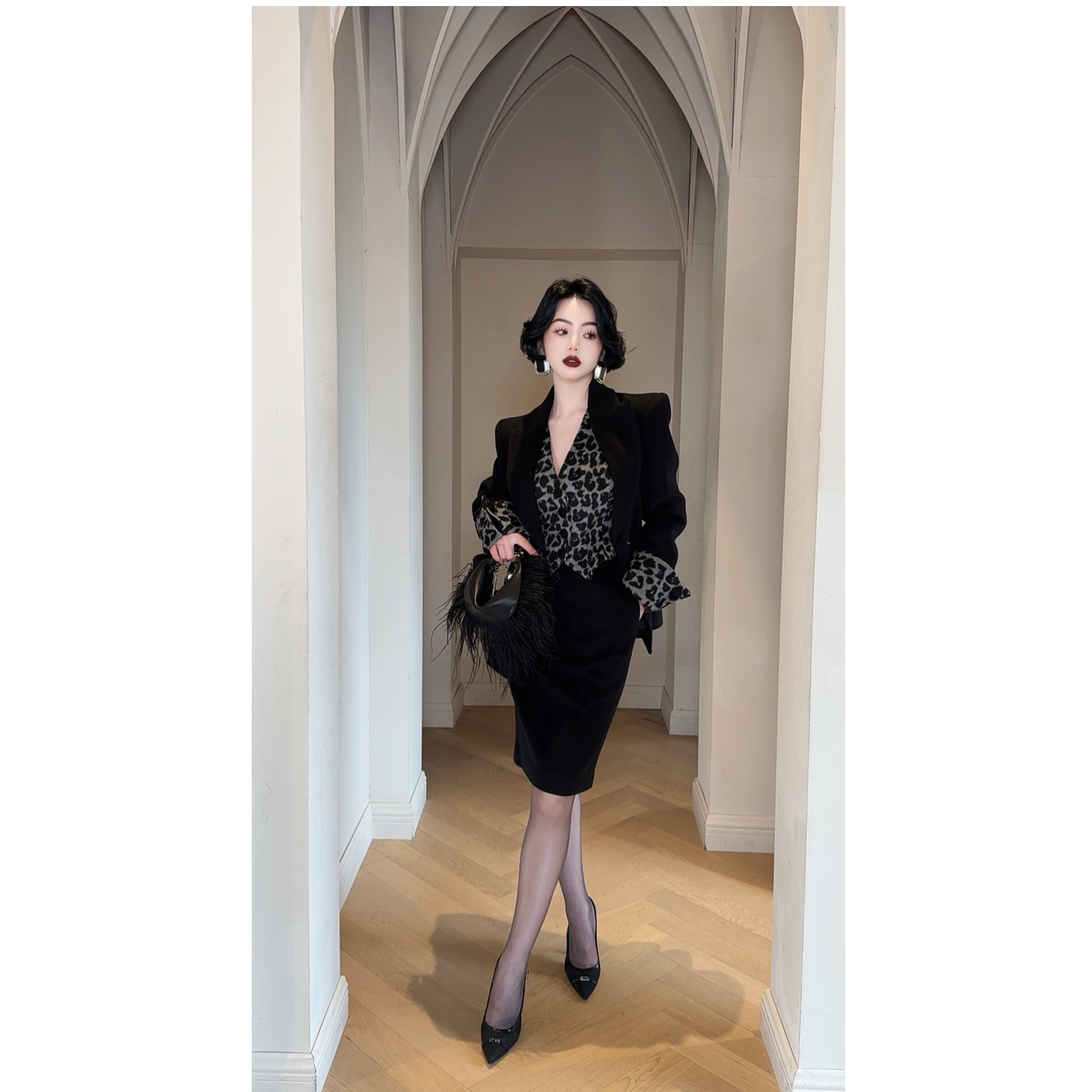 LYXJ【圣托里嘉人】秋冬复古收腰套装马甲+外套+半身裙三件套11383