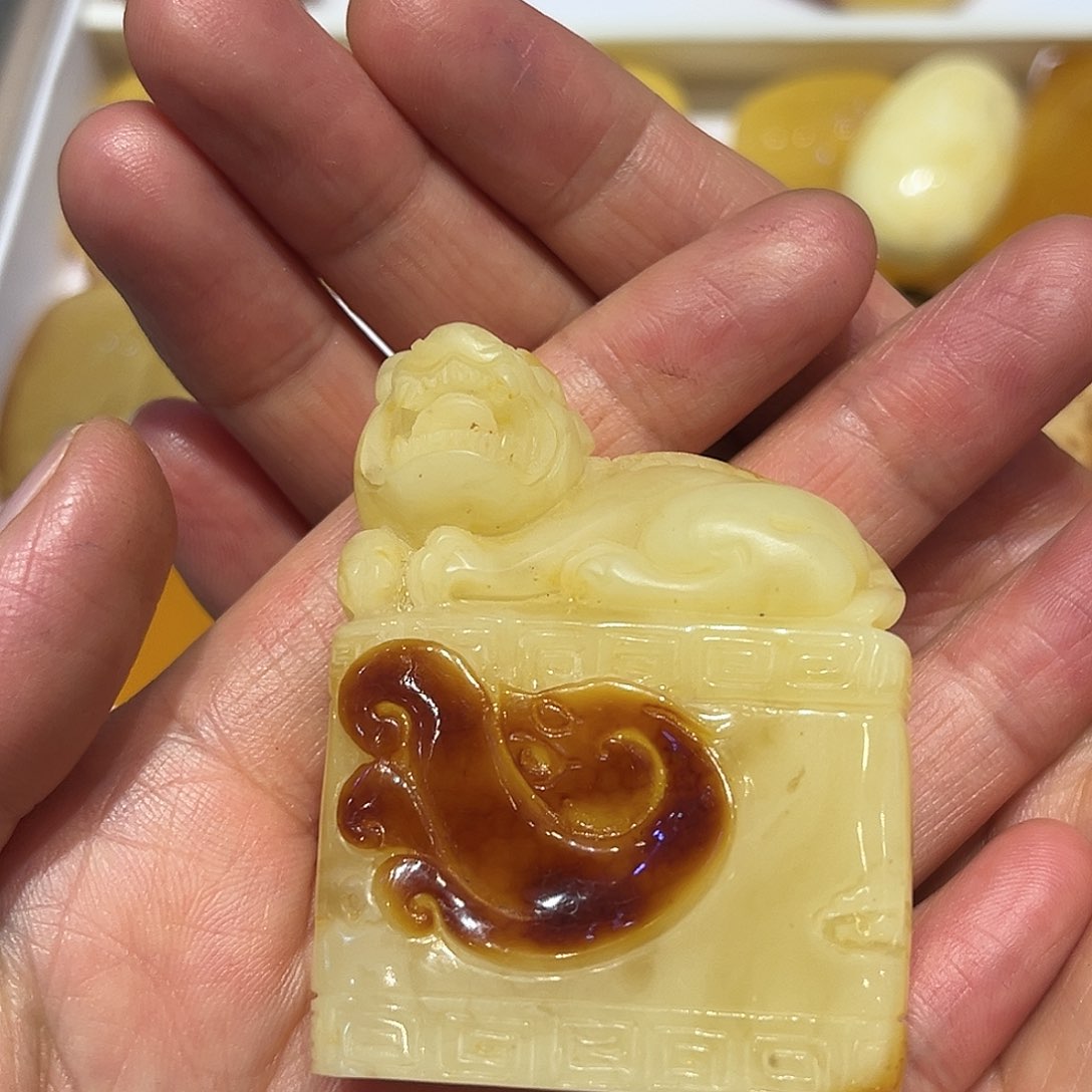 琥珀颈饰未镶嵌天然蜜蜡