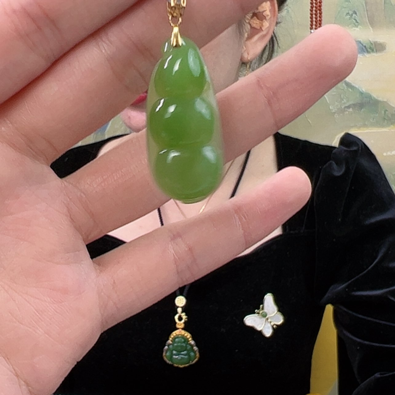【闪购商品】和田玉（碧玉）颈饰18K金镶嵌暖**。