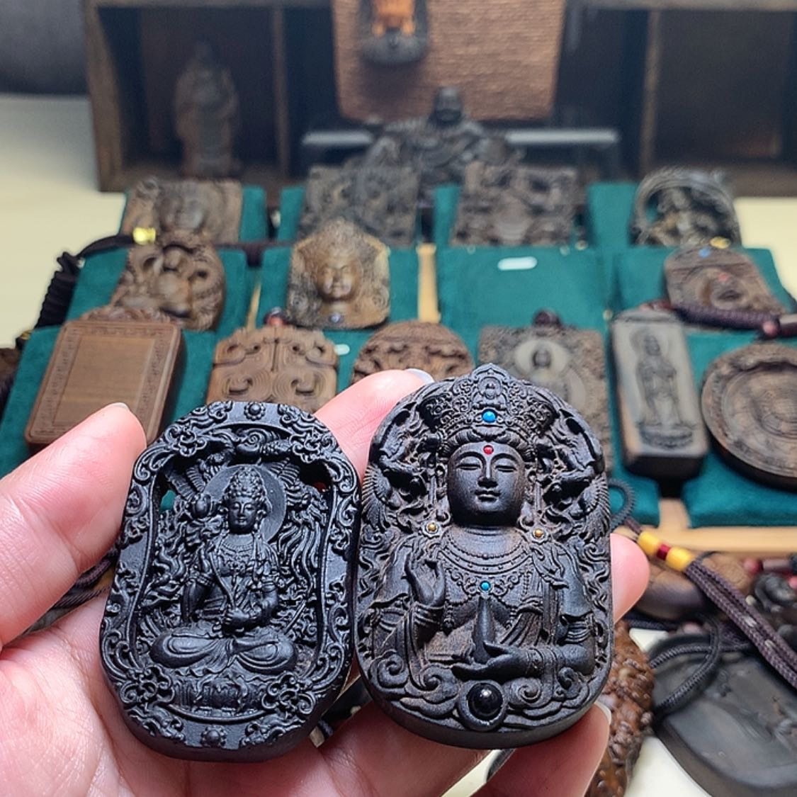 【闪购商品】香木马，龙凤