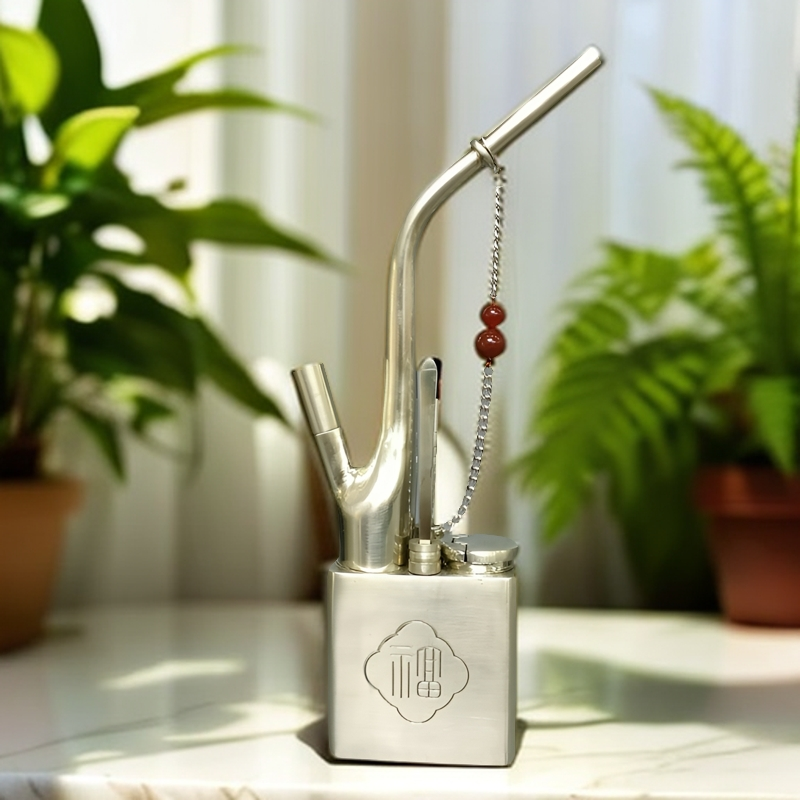 传统工艺白铜家用复古雕刻创意桌面摆件(高约22CM)