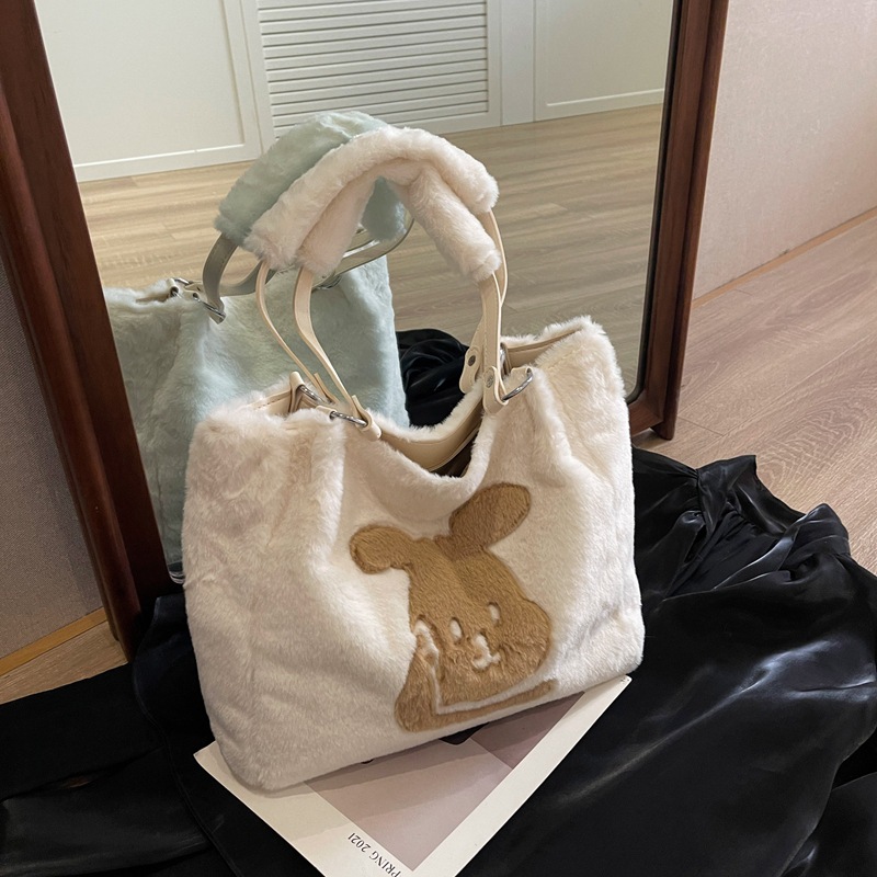 毛绒包包女2023新款潮时尚单间包秋冬质感毛毛上课百搭通勤托特包