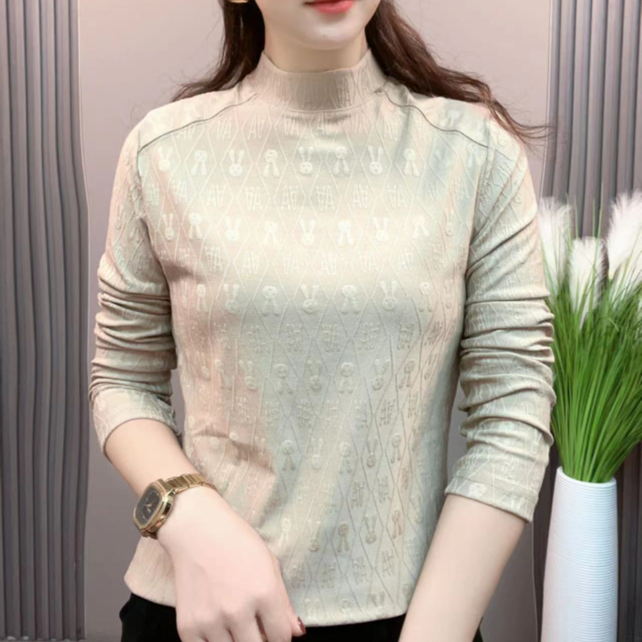 春季时尚洋气百搭显瘦长袖兔子款提花气质网红女士上衣