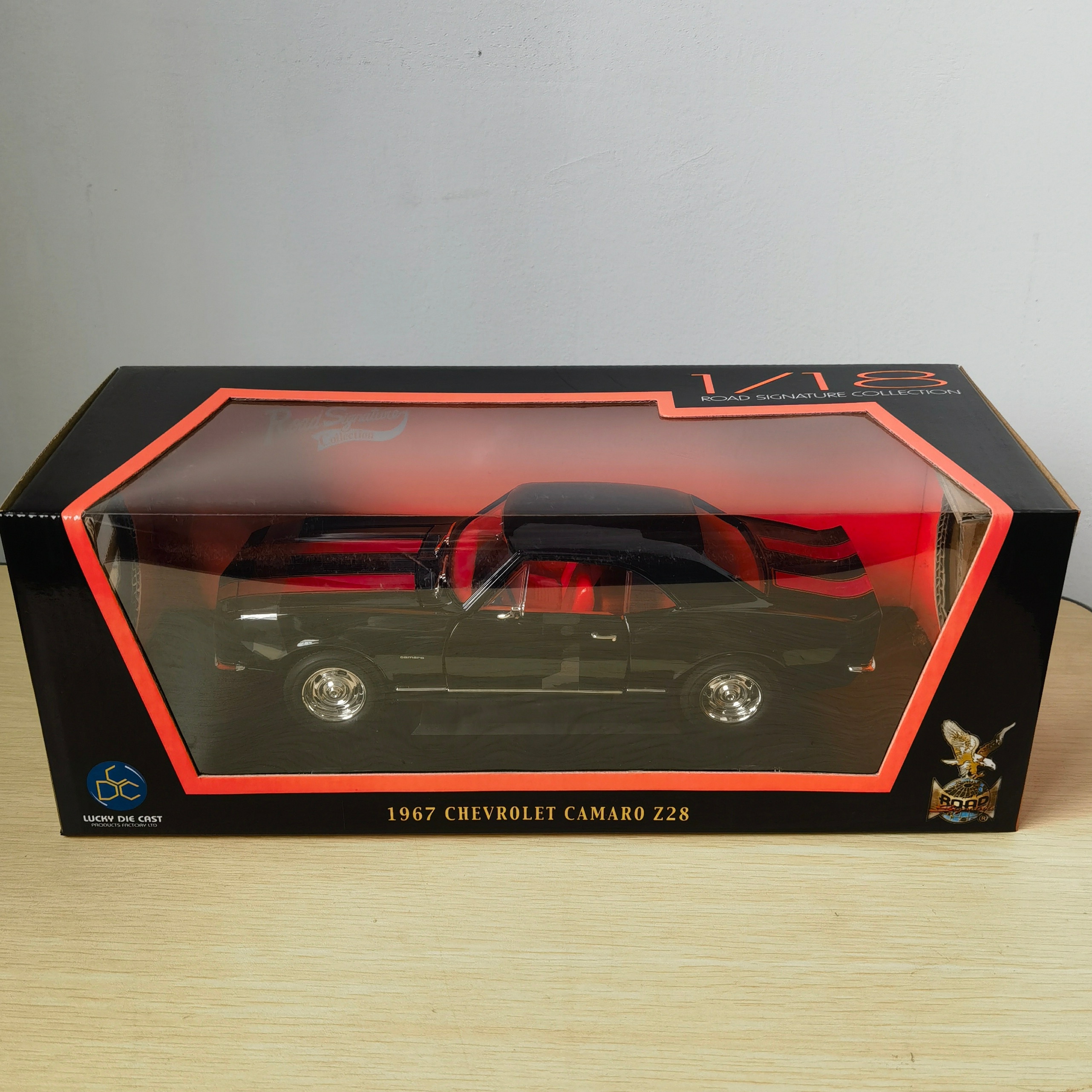 现货路鹰1967chevrolet camaroZ28合金车模型摆件收藏品