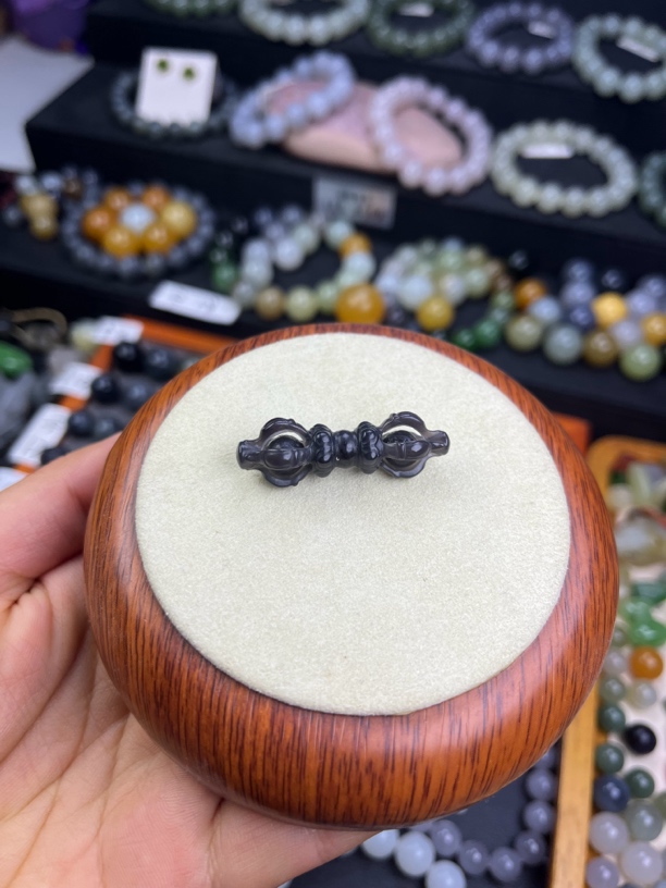 和田玉烟紫金刚杵