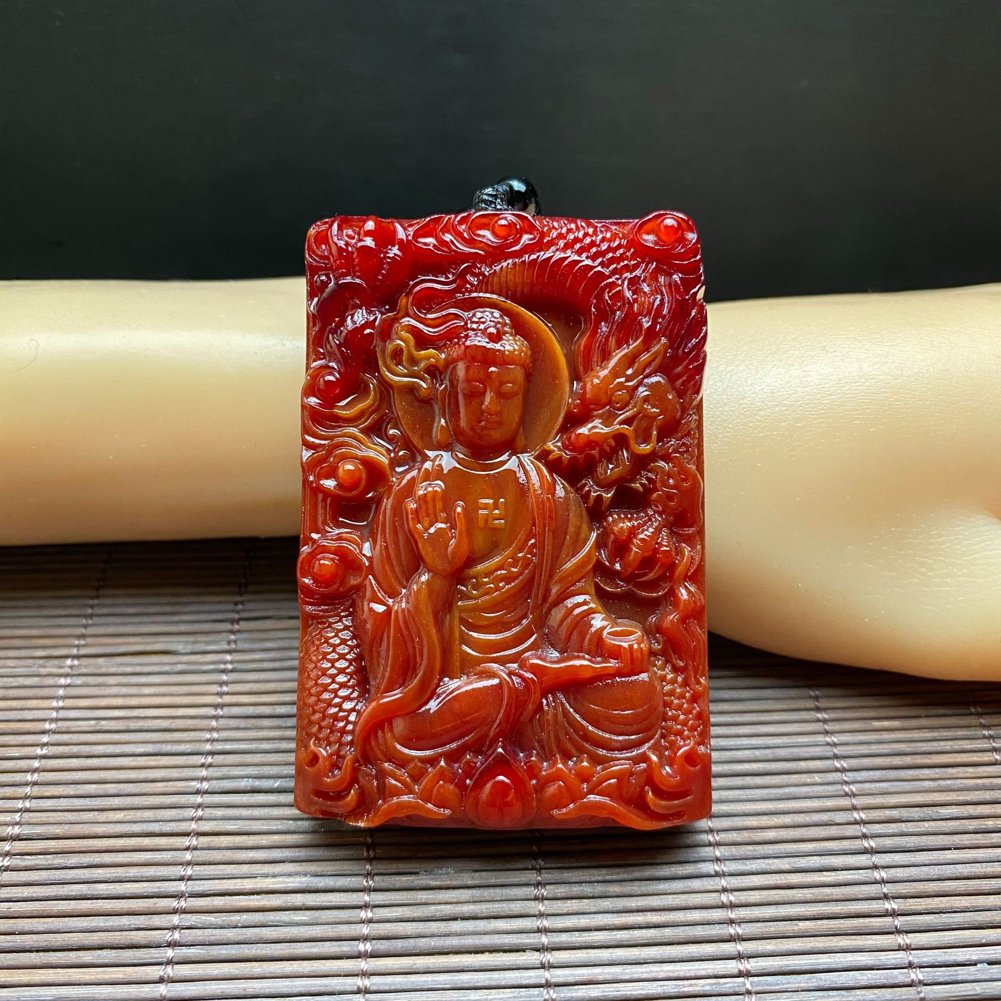 29号【粉丝福利】特色手工艺大日如来牌吊坠