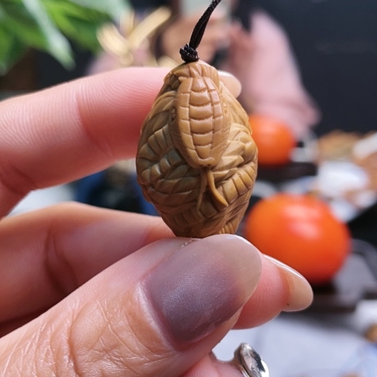 橄榄核核雕橄榄核