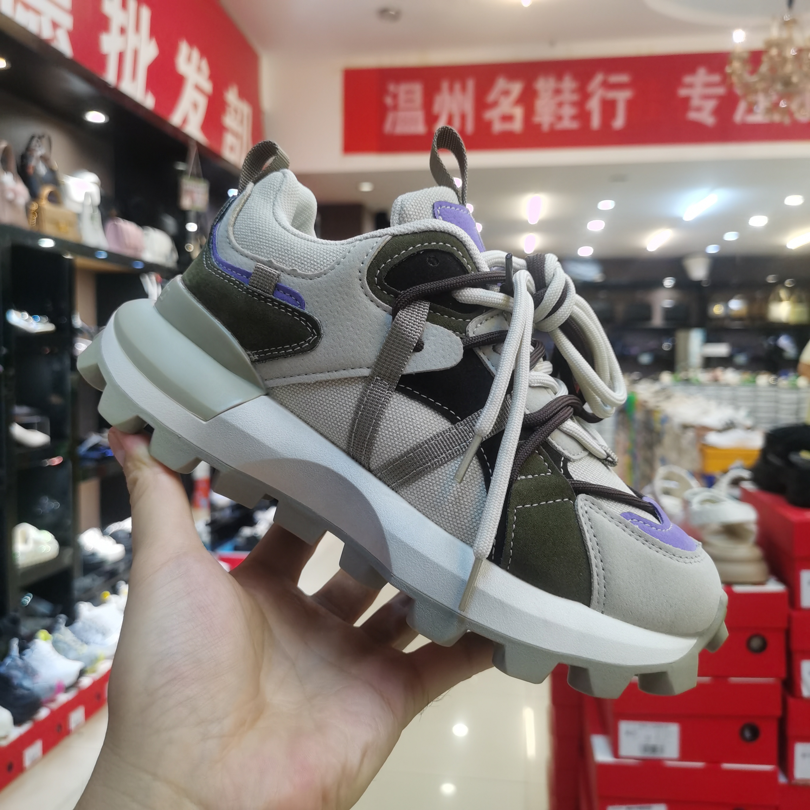 欧洲站ins华夫阿甘鞋小蛮腰闲脚小