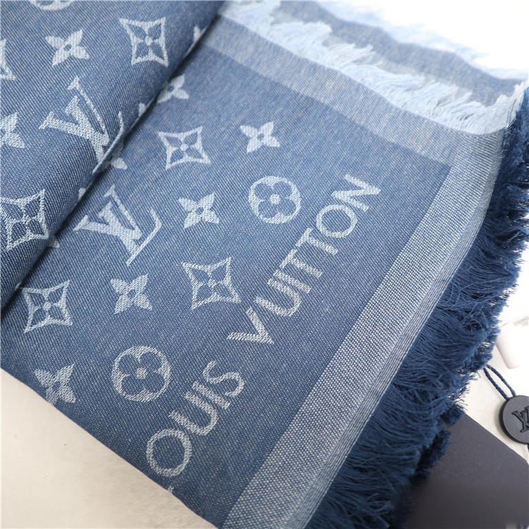 全新未使用  【小花易颗】LV 满老花围巾 蓝色 M010108