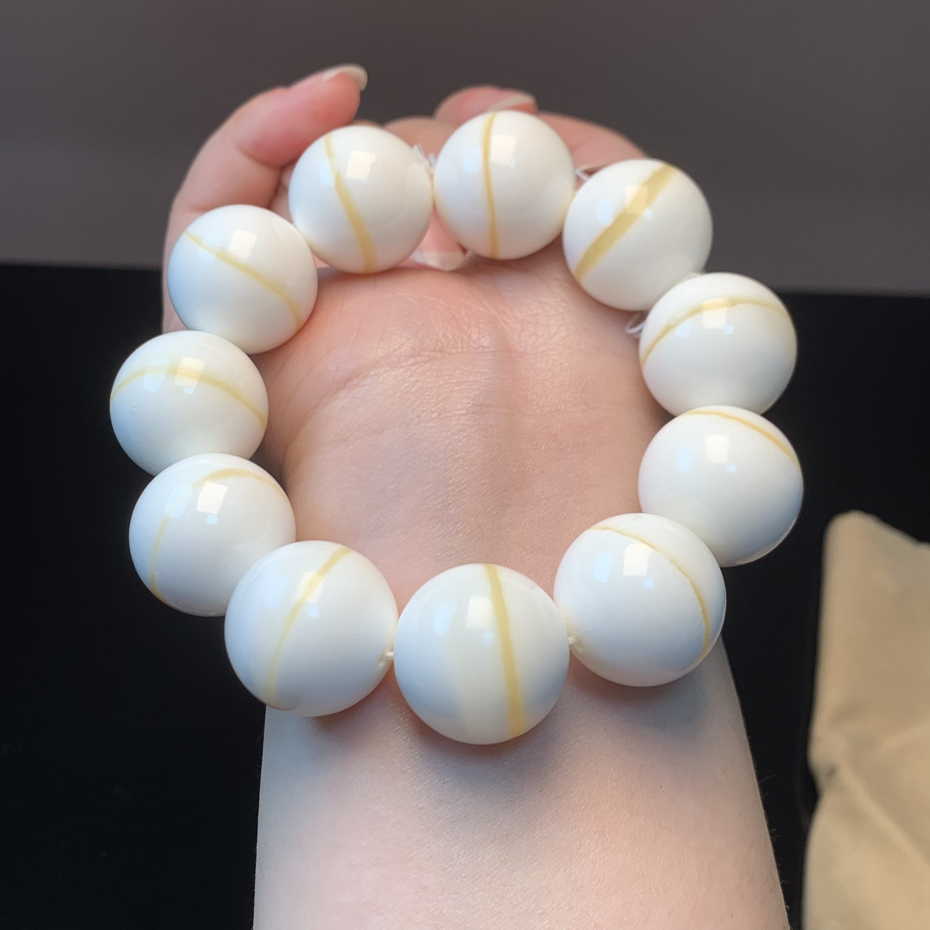 F210珠宝玉石精选贝壳类手串