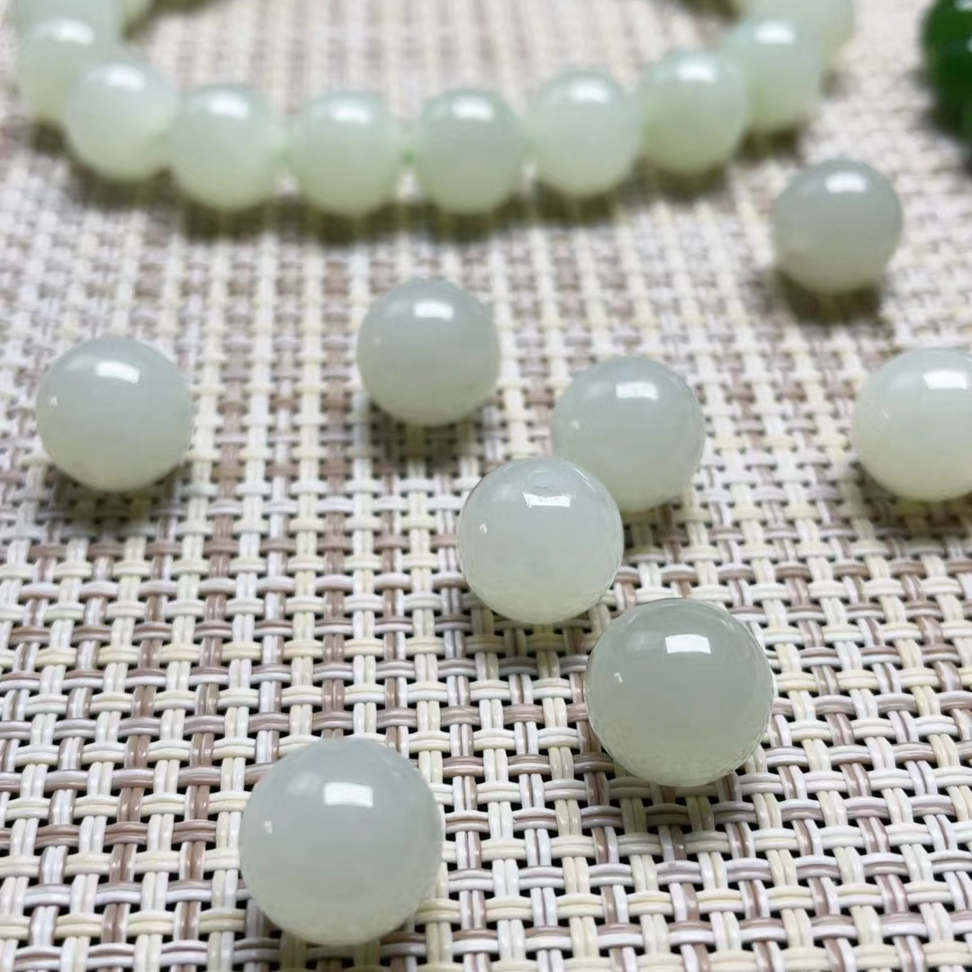 天然和田玉冰晴白10mm散珠手工diy百搭时尚（定制）拍一发一工艺
