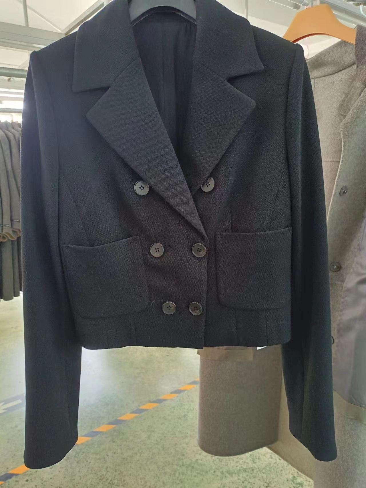 1探探-短外套黑色服装001-100