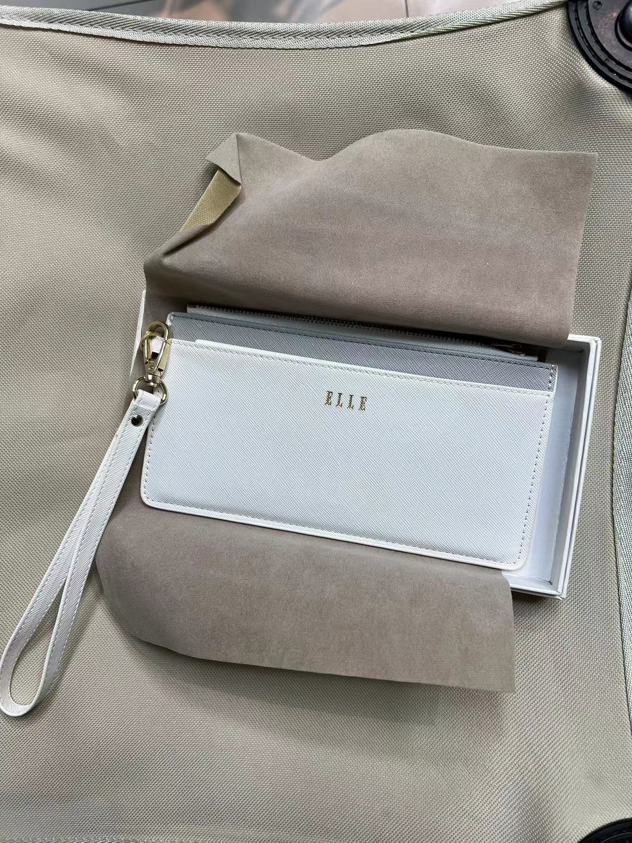 品牌手拿卡包一体式