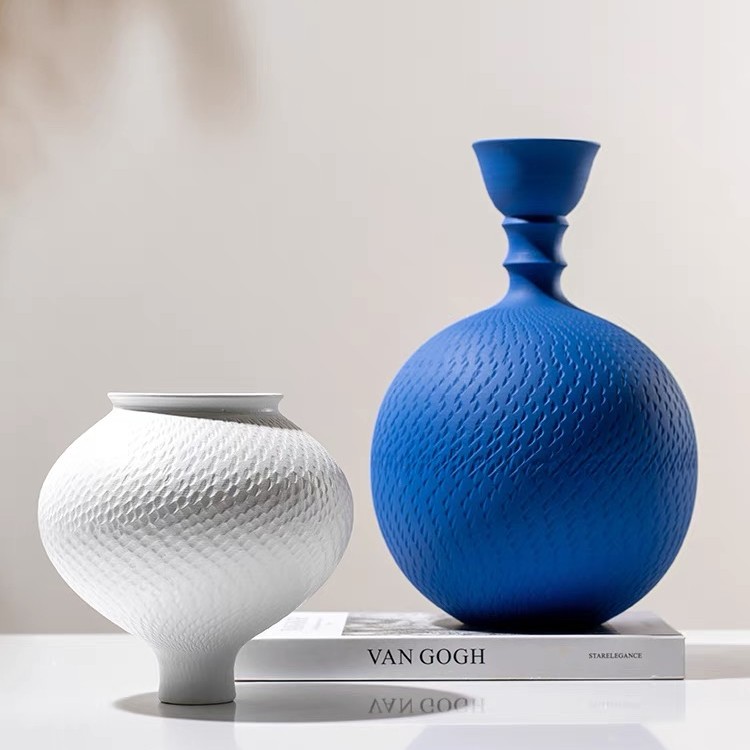 克莱因蓝摆件 高级感ins风软装饰品轻奢艺术陶瓷花瓶客厅茶几花瓶