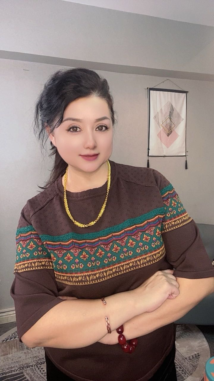 【AYTU】简约休闲百搭纯色圆领针织衫半袖针织打底衫