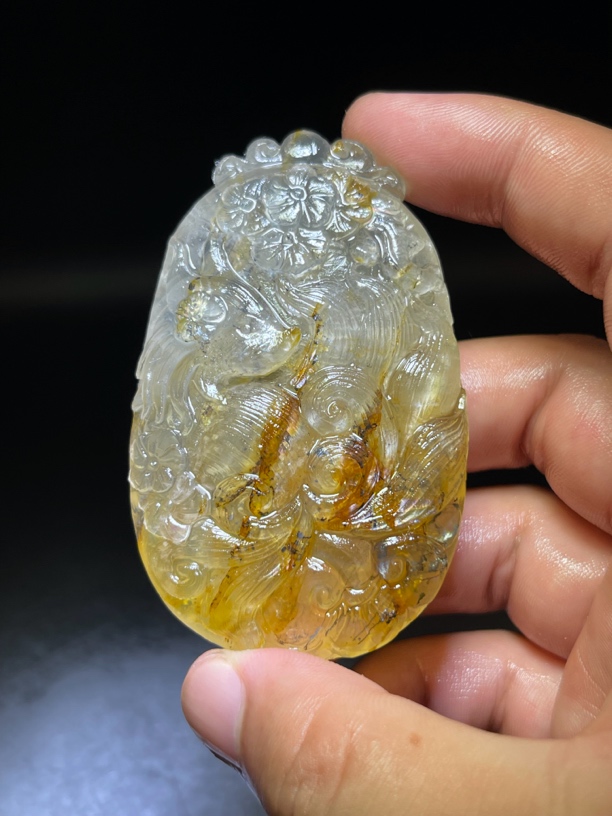 天然水晶胶花软锰矿九美狐，精工雕刻九尾狐，晶体干净