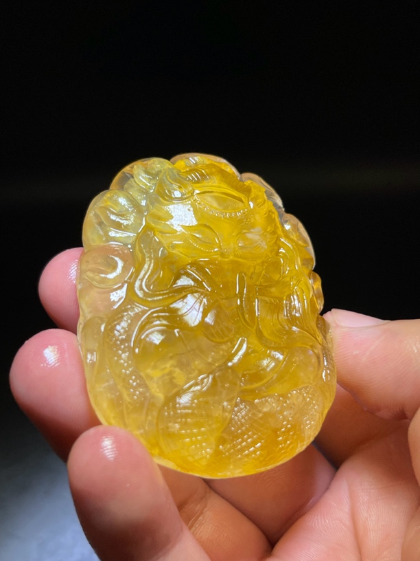 天然水晶胶花九美狐，精工雕刻九尾狐，晶体干净