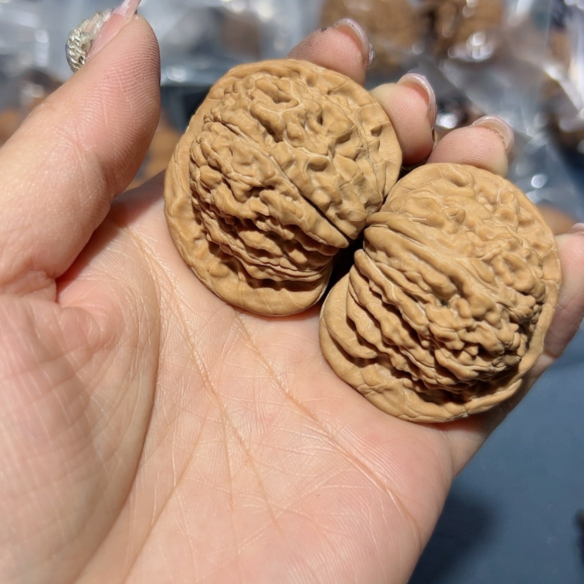 【闪购商品】猴头核桃吊坠鹏*