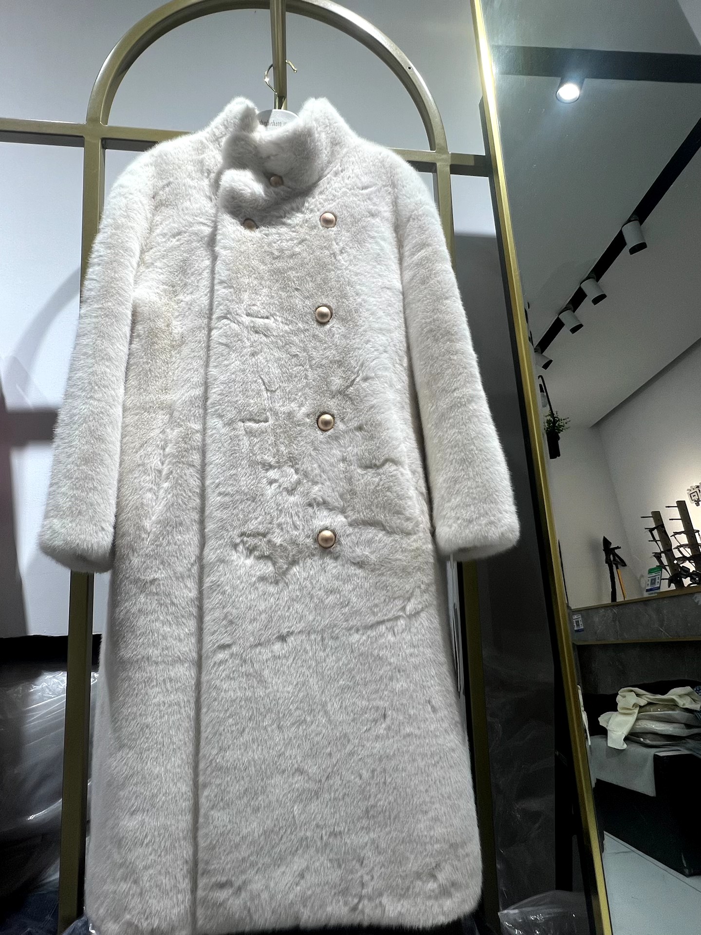 英伦风双排扣仿水貂毛皮毛一体大衣年轻时尚潮流保暖