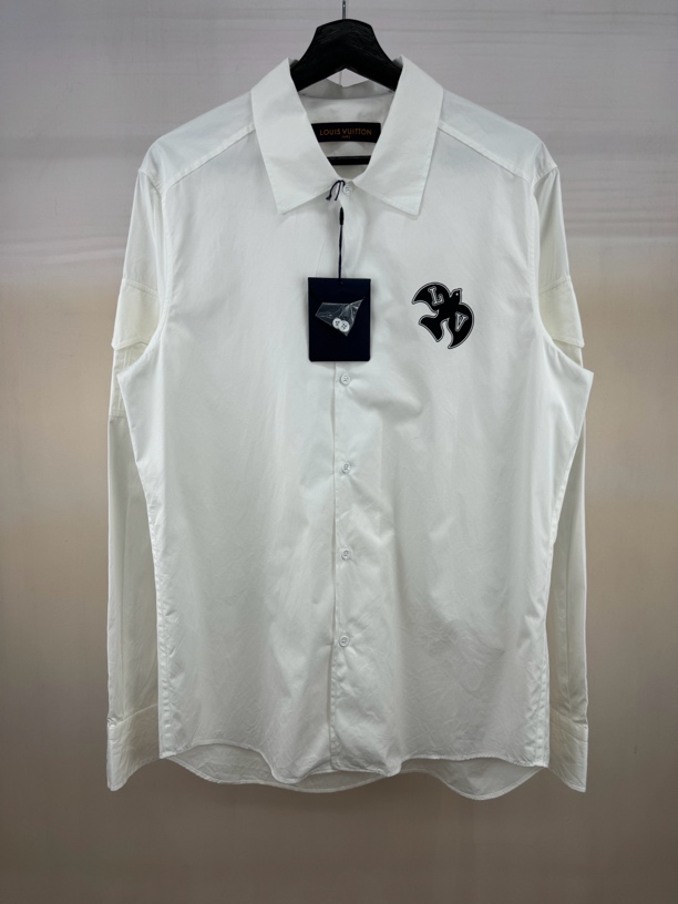 全新未使用 LouisVuitton/路易威登 和平鸽衬衫/M码/M2363