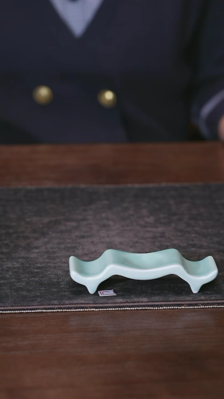 【闪购商品】ZZ原产地仿古釉汝瓷筷架