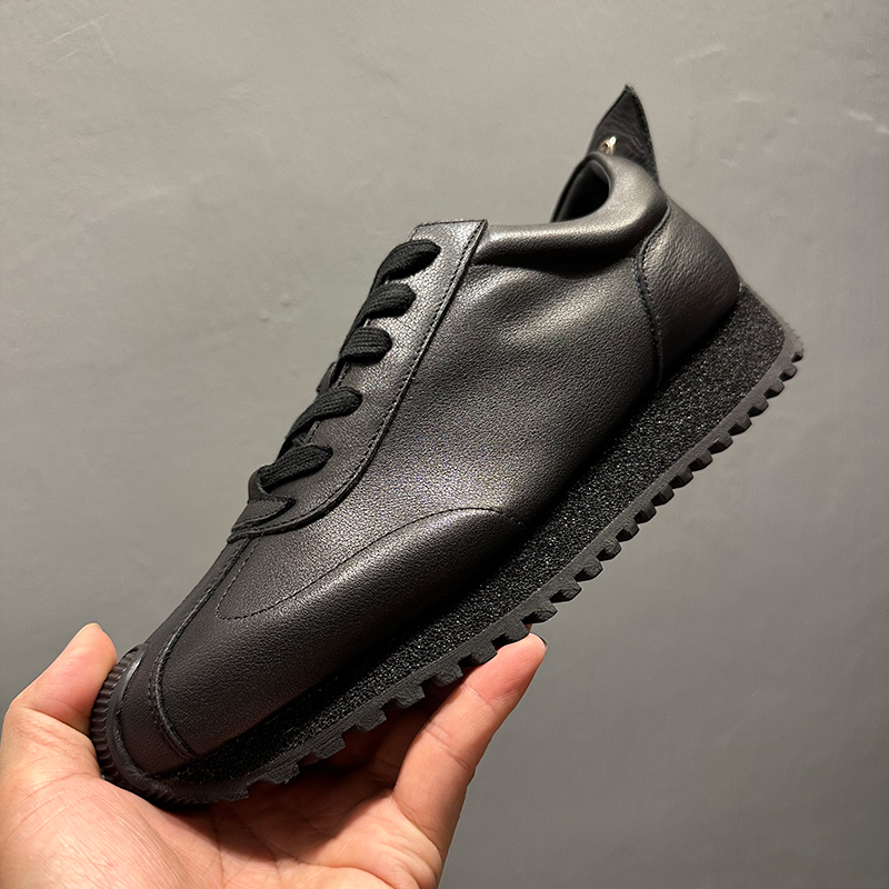 复古时尚日系阿甘鞋2024秋季新款百搭舒适真皮板鞋低帮系带休闲鞋