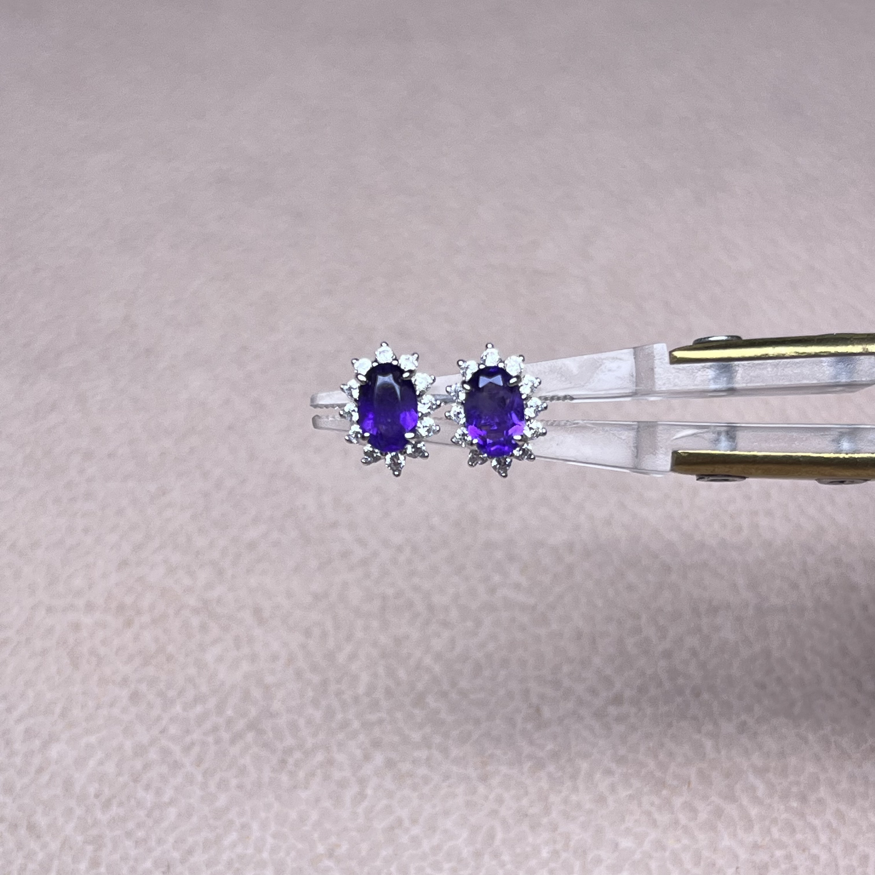 0323 S（SYE1245-B）/925银紫晶耳钉