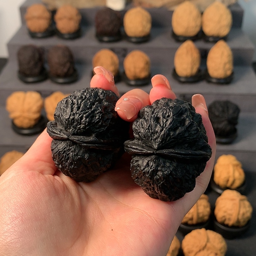 【闪购商品】文玩核桃吊坠我****奶梦