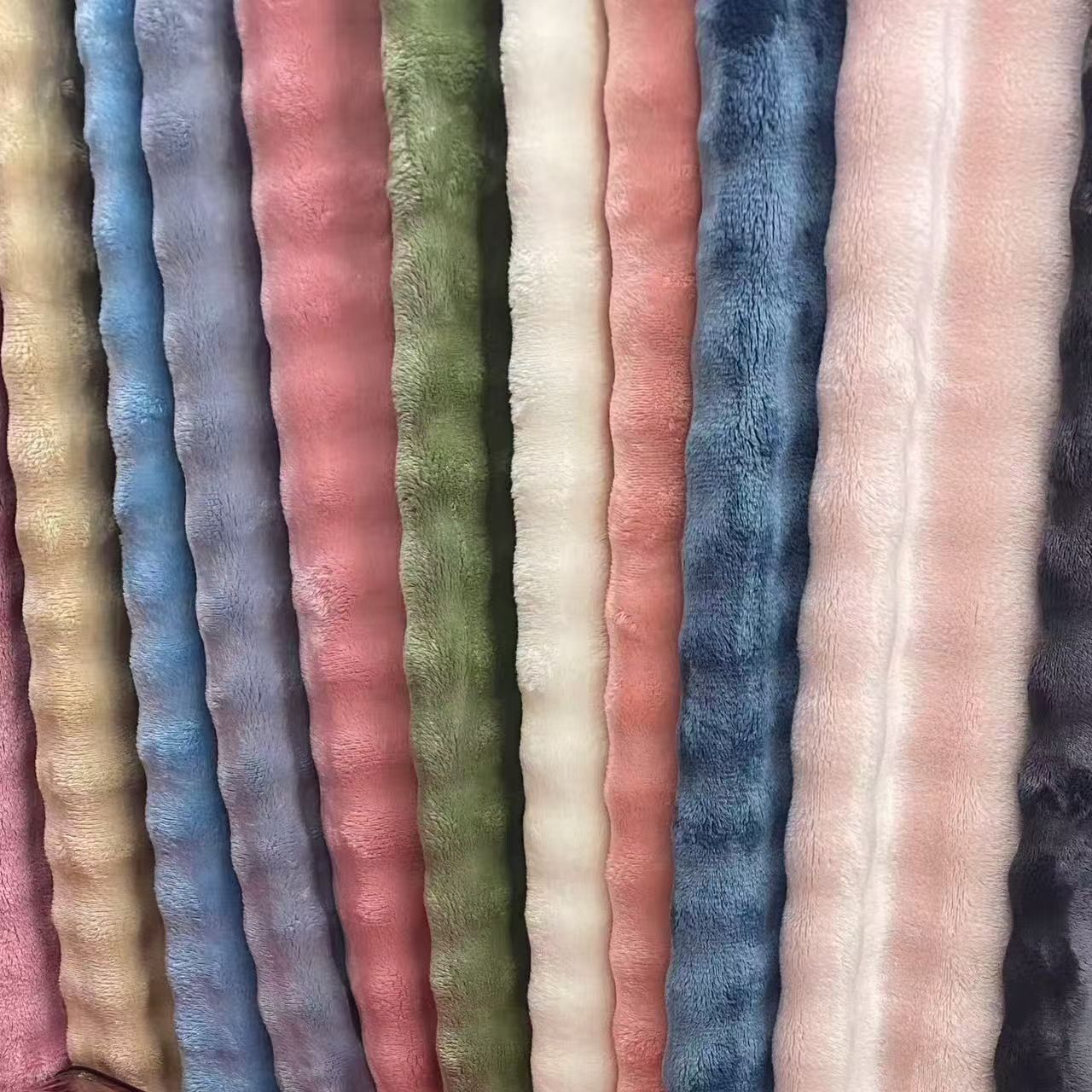 冬季泡泡牛奶绒绒加大床单2米*2.3米防静电