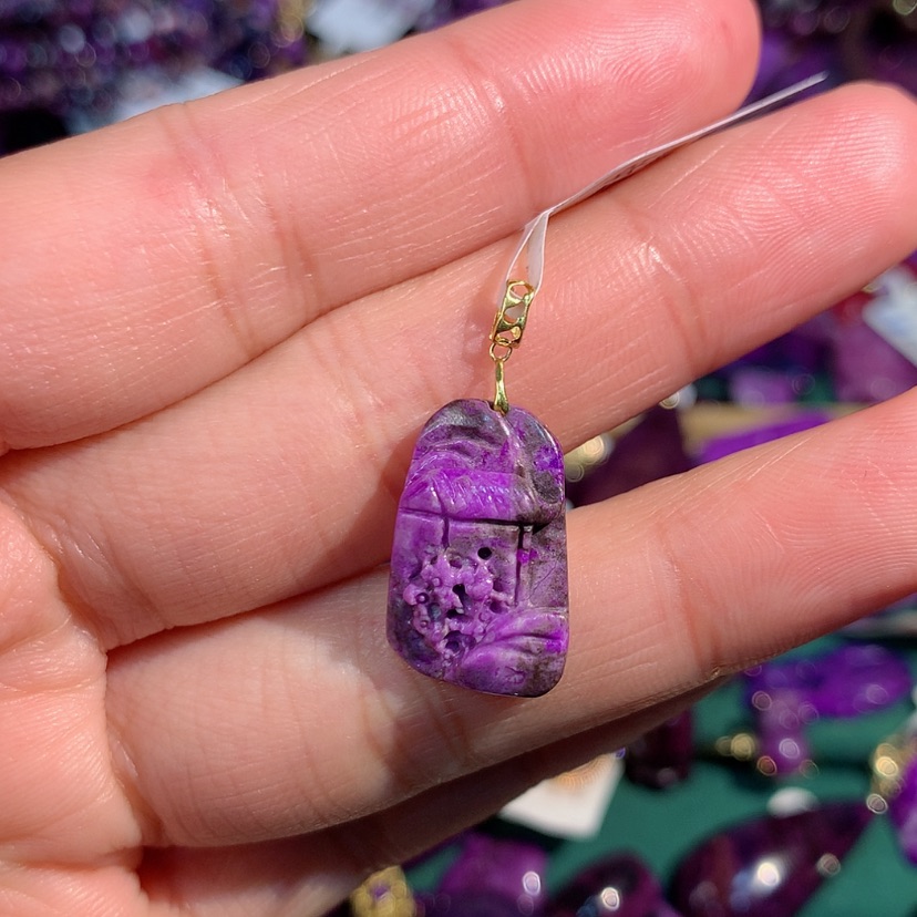 【闪购商品】苏纪石（舒俱来）吊坠18K金镶嵌