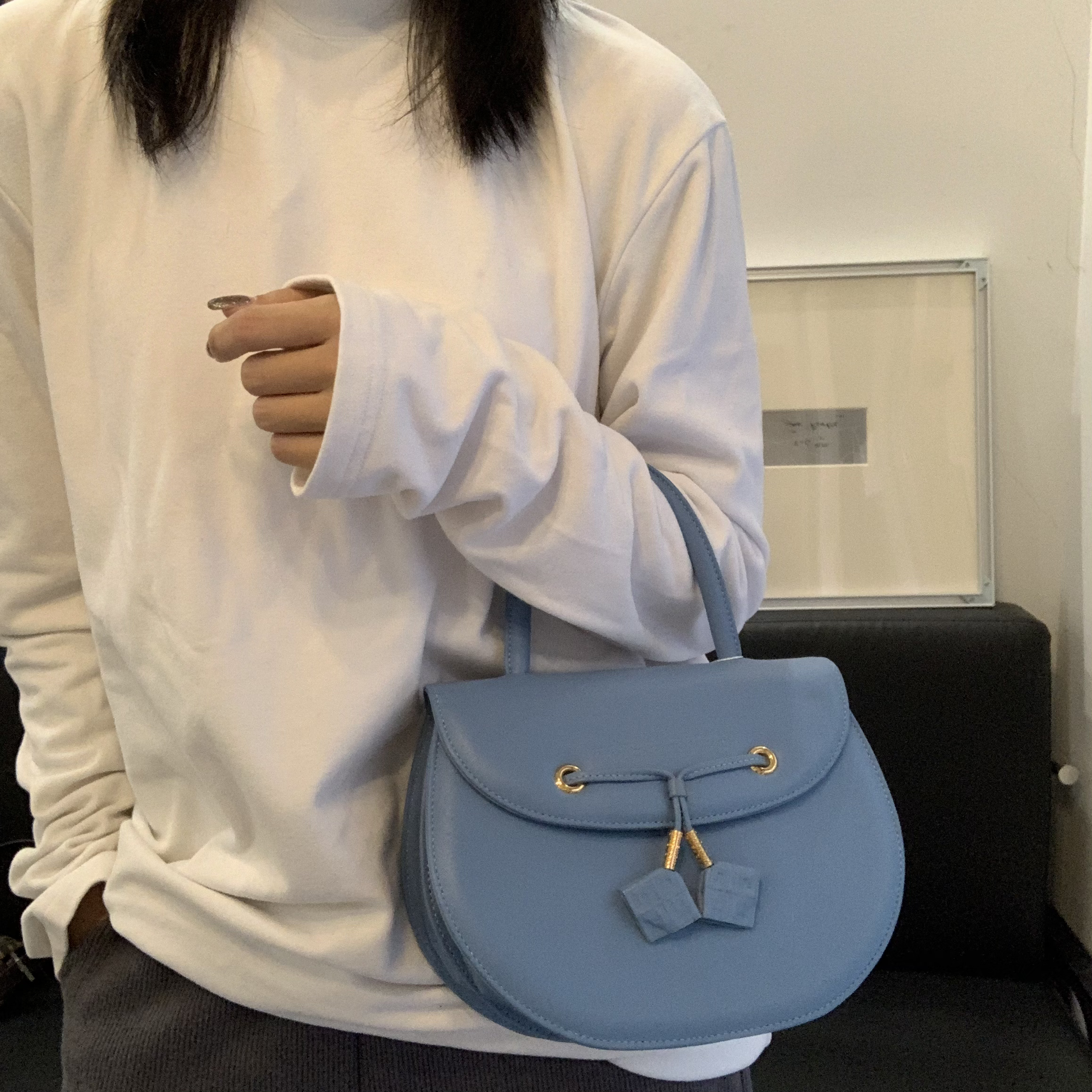 95新 Givenchy/纪梵希 九：温柔蓝手提包蓝色