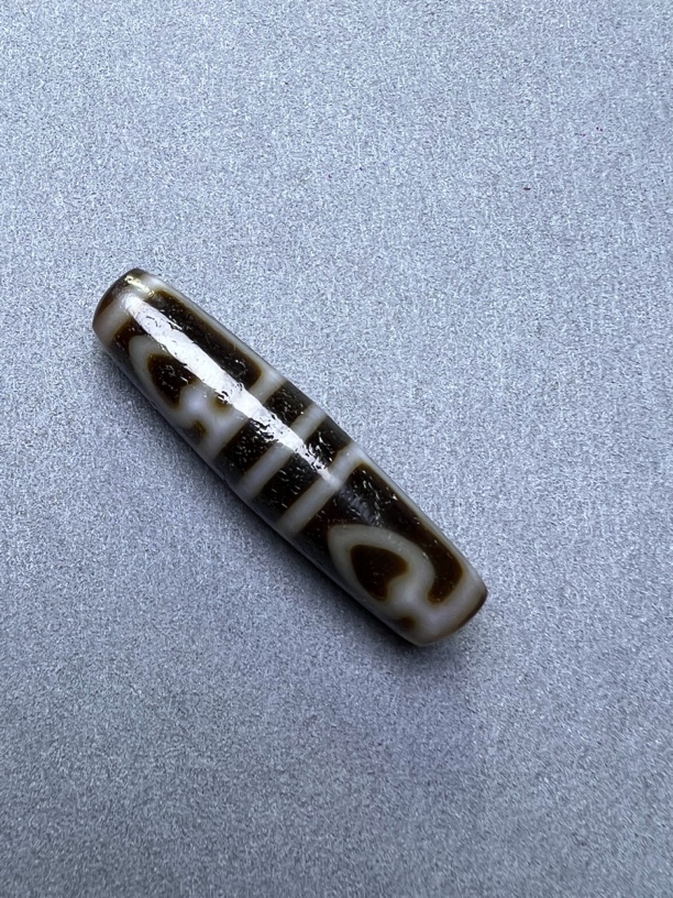 藏系回流玛瑙 菩提四眼图腾 规格48/12