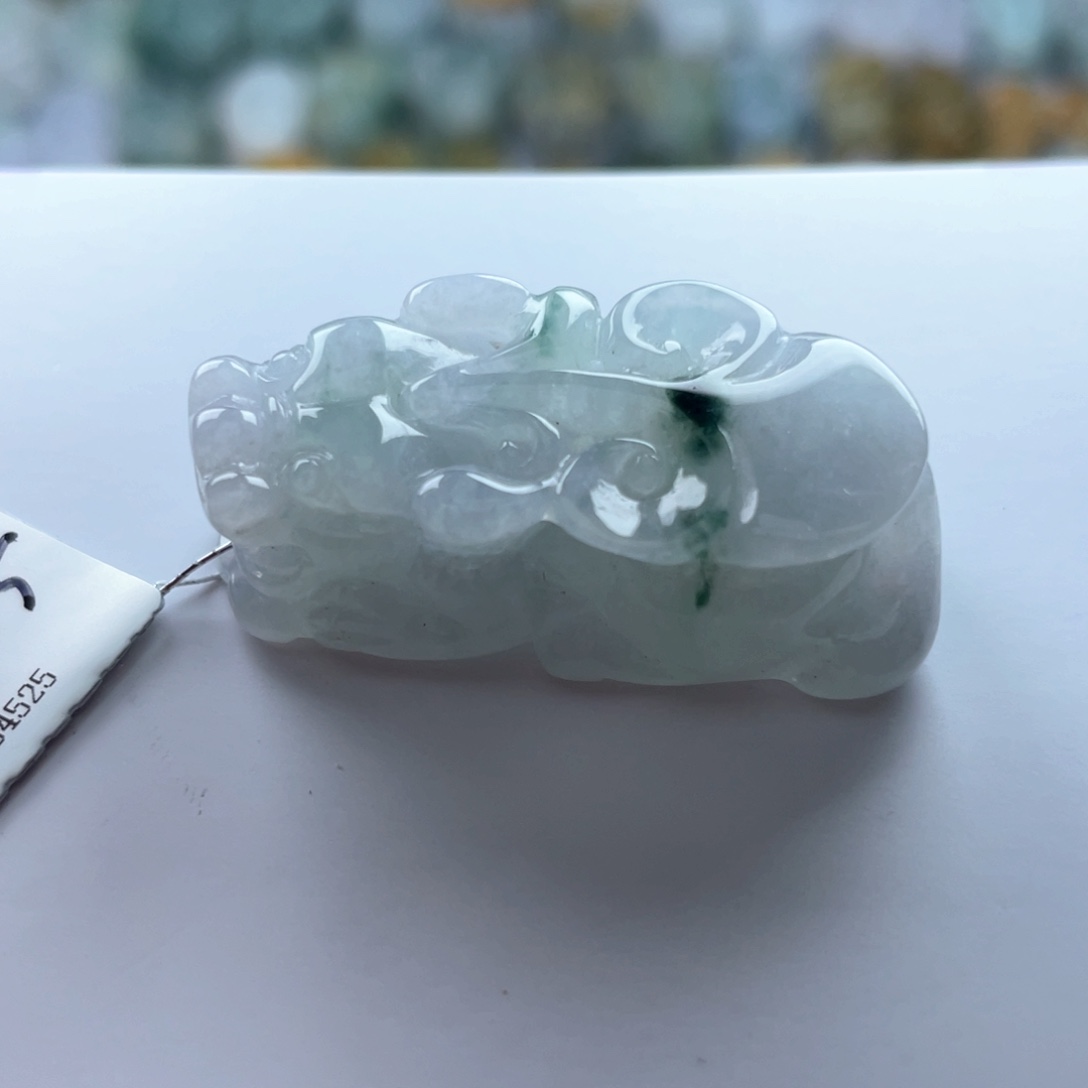 翡翠颈饰未镶嵌貔貅