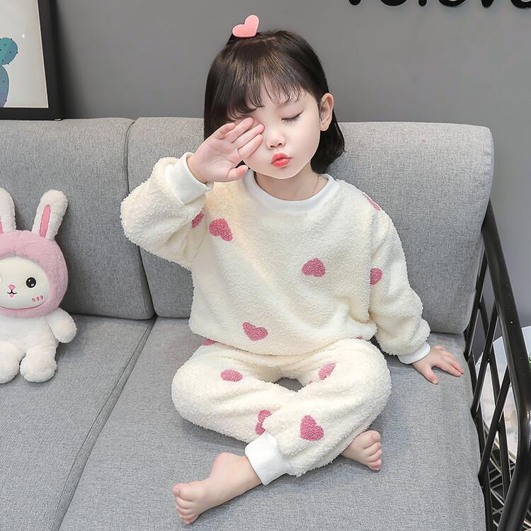 2023新款复合云朵绒绣爱心套装珊瑚绒儿童家居服套装宝宝长袖女孩