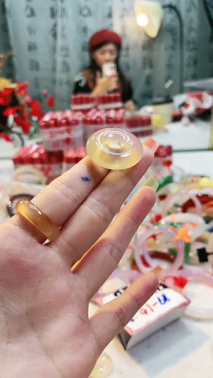 【闪购商品】玛瑙/玉髓手镯未镶嵌44