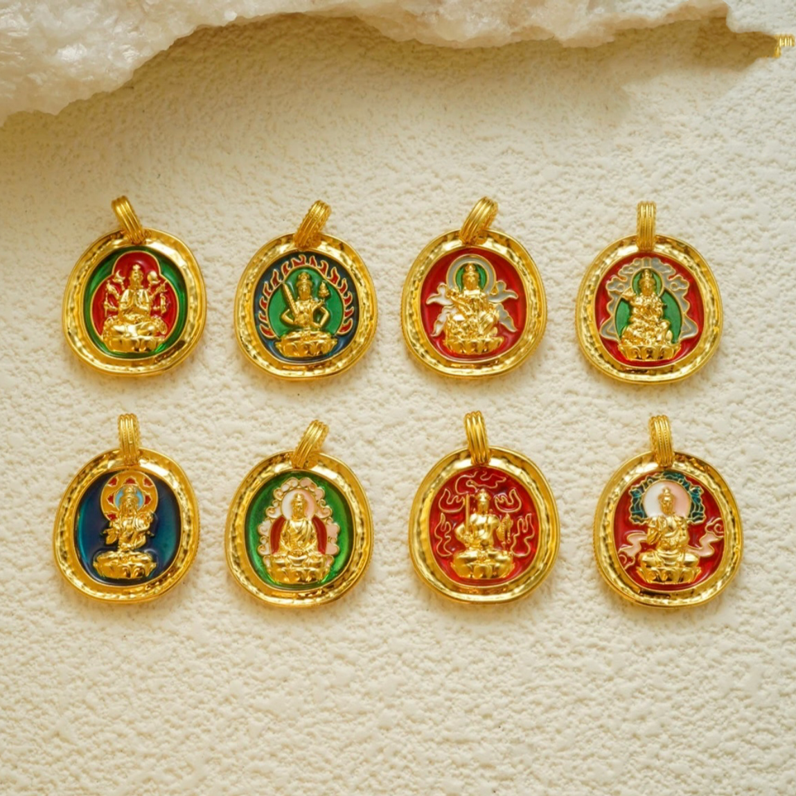 18K金#1229 八大守护神吊坠十二生肖多样性发货发一件