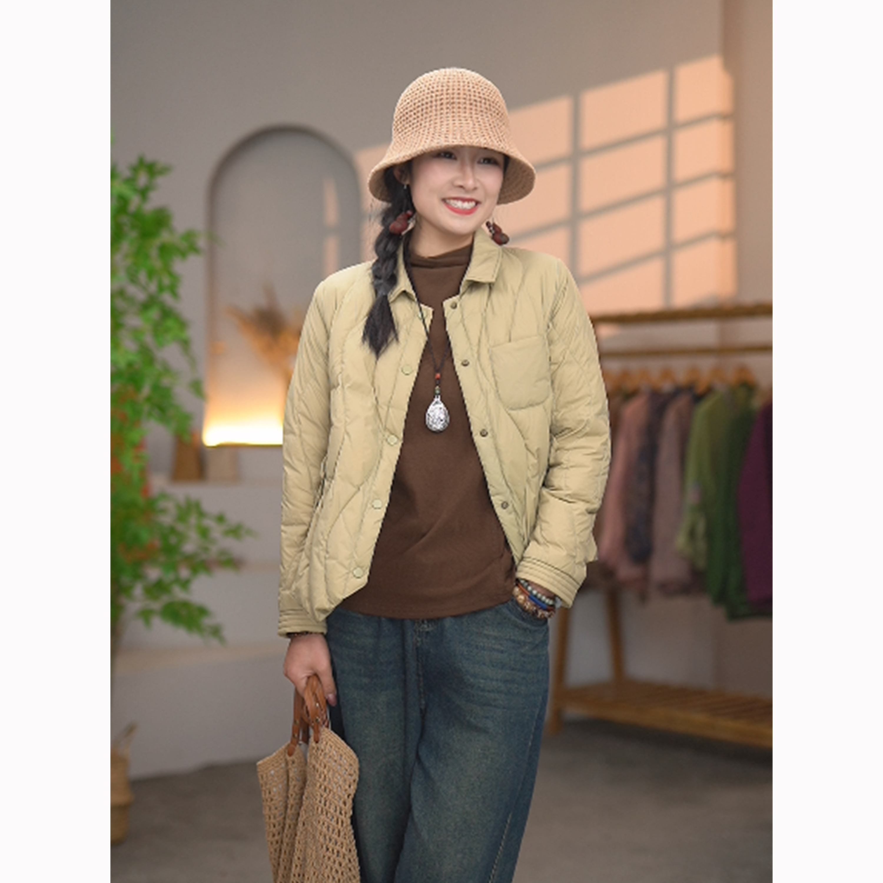 新款90白鸭绒原创短款羽绒服时尚翻领洋气秋冬外套