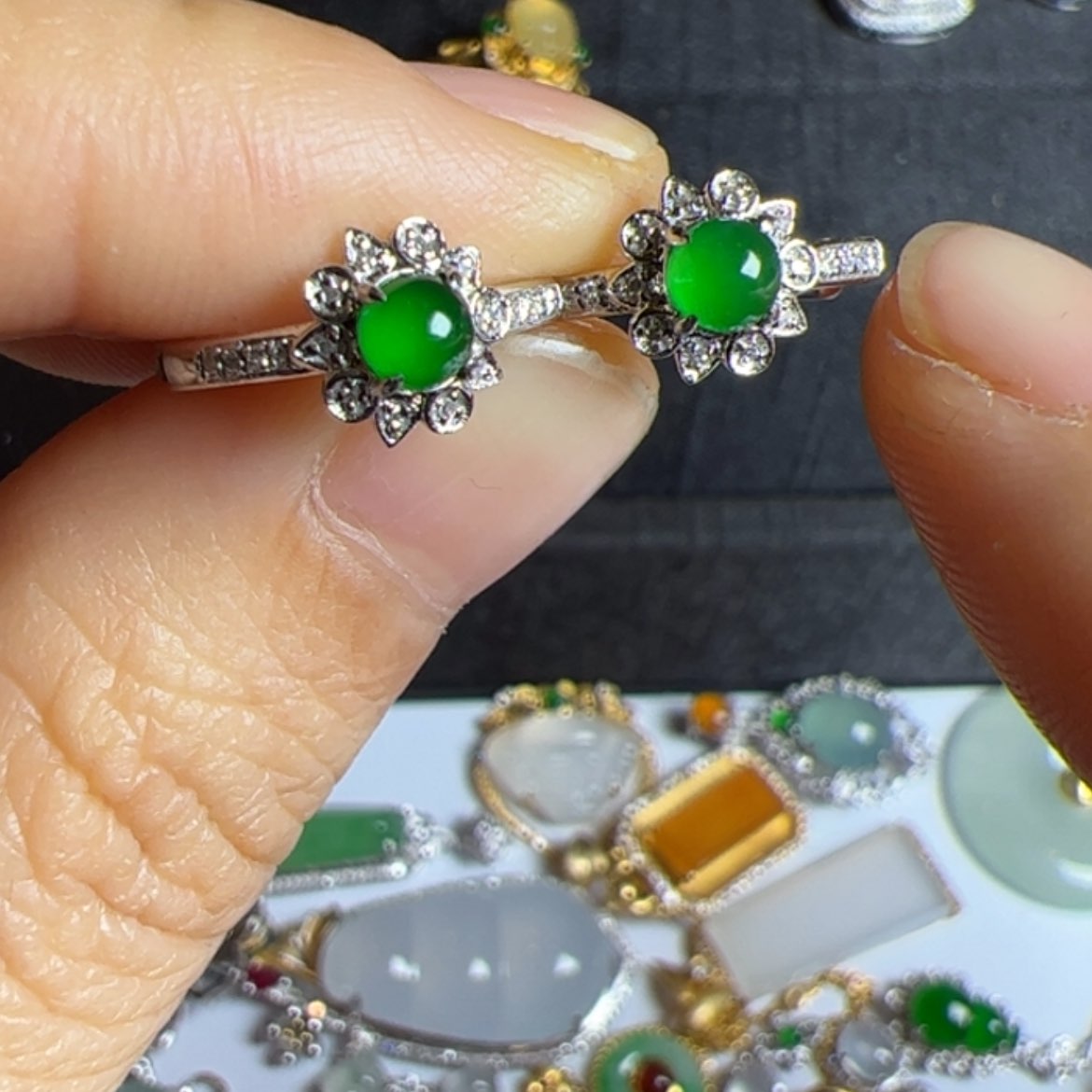 【闪购商品】翡翠耳饰18K金镶嵌