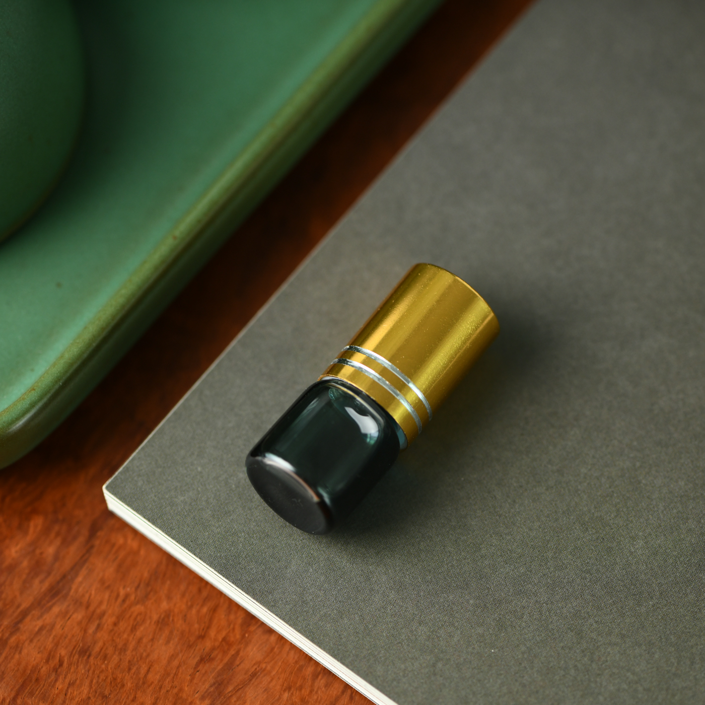 海南降真香黄金甲精油2克瓶装