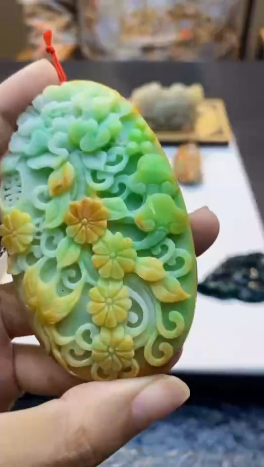 【闪购商品】定制翡翠未镶嵌大牛131213009