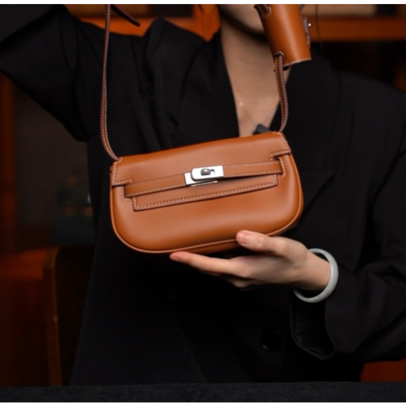 LEATHER BAG STUDIO 原创高定“饺子”真皮包-H1348